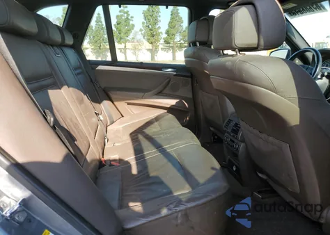 2008 BMW X5 4.8I z USA, uszkodzony, nr VIN 5UXFE83588LZ47975